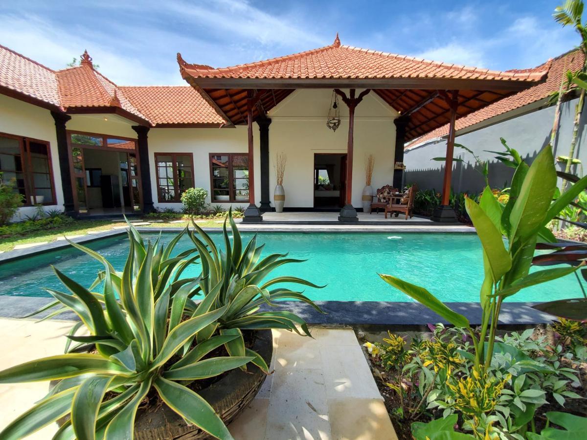 Amaluna 2 Villas * Seminyak (Bali)